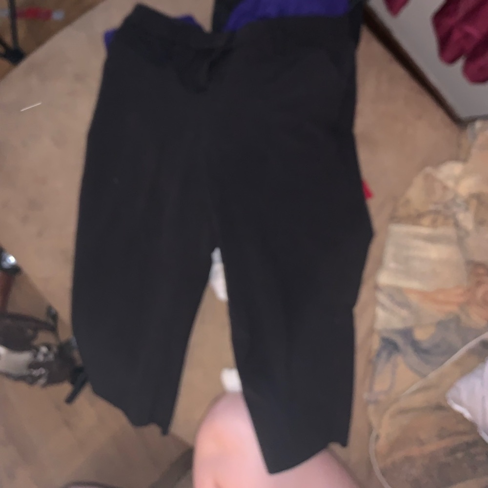 Black leggings